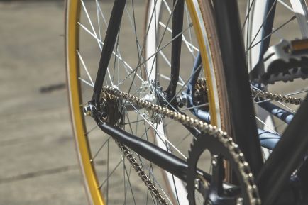 Como tirar óleo de bicicleta da roupa
